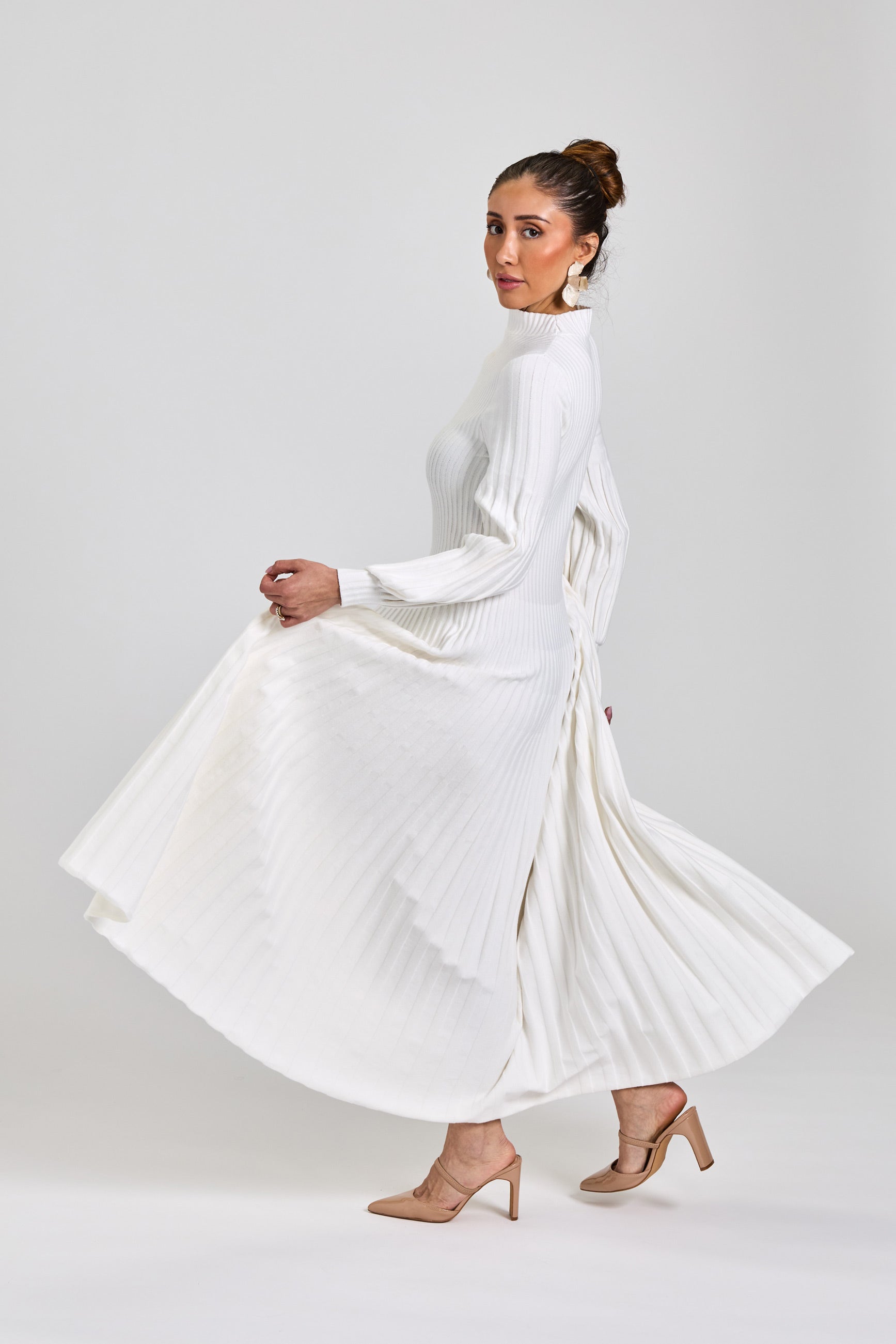 Pleated A-Line Knit Maxi Dress