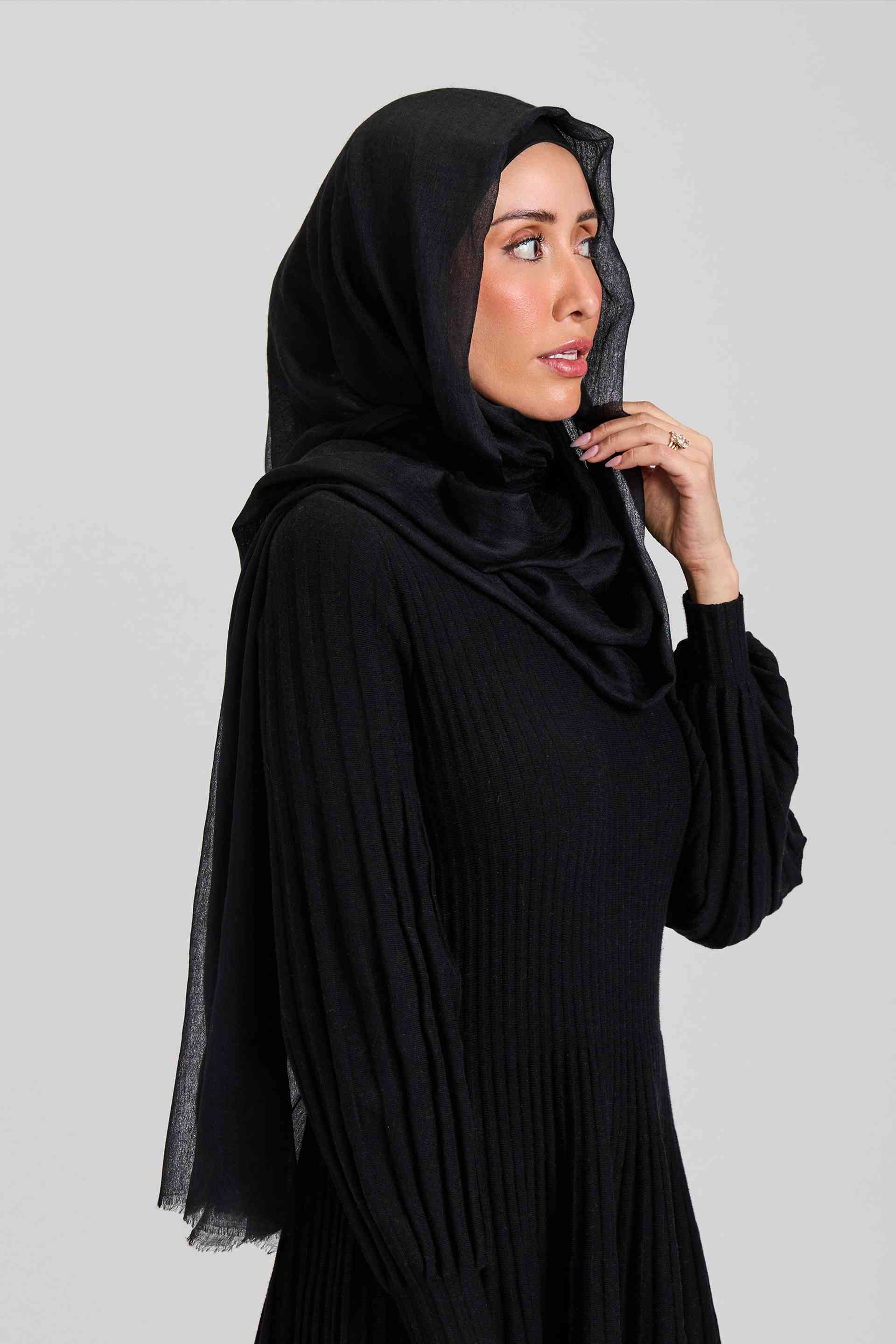 Cashmere Hijab Midnight Black