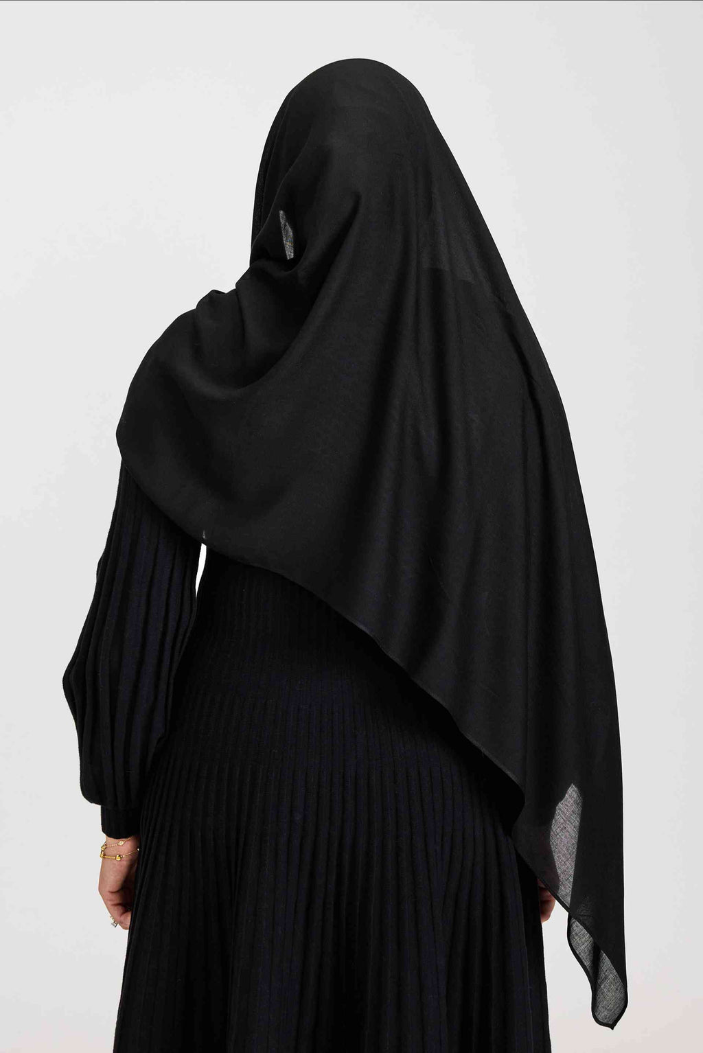 Modal Hijab Set Obsidian Black