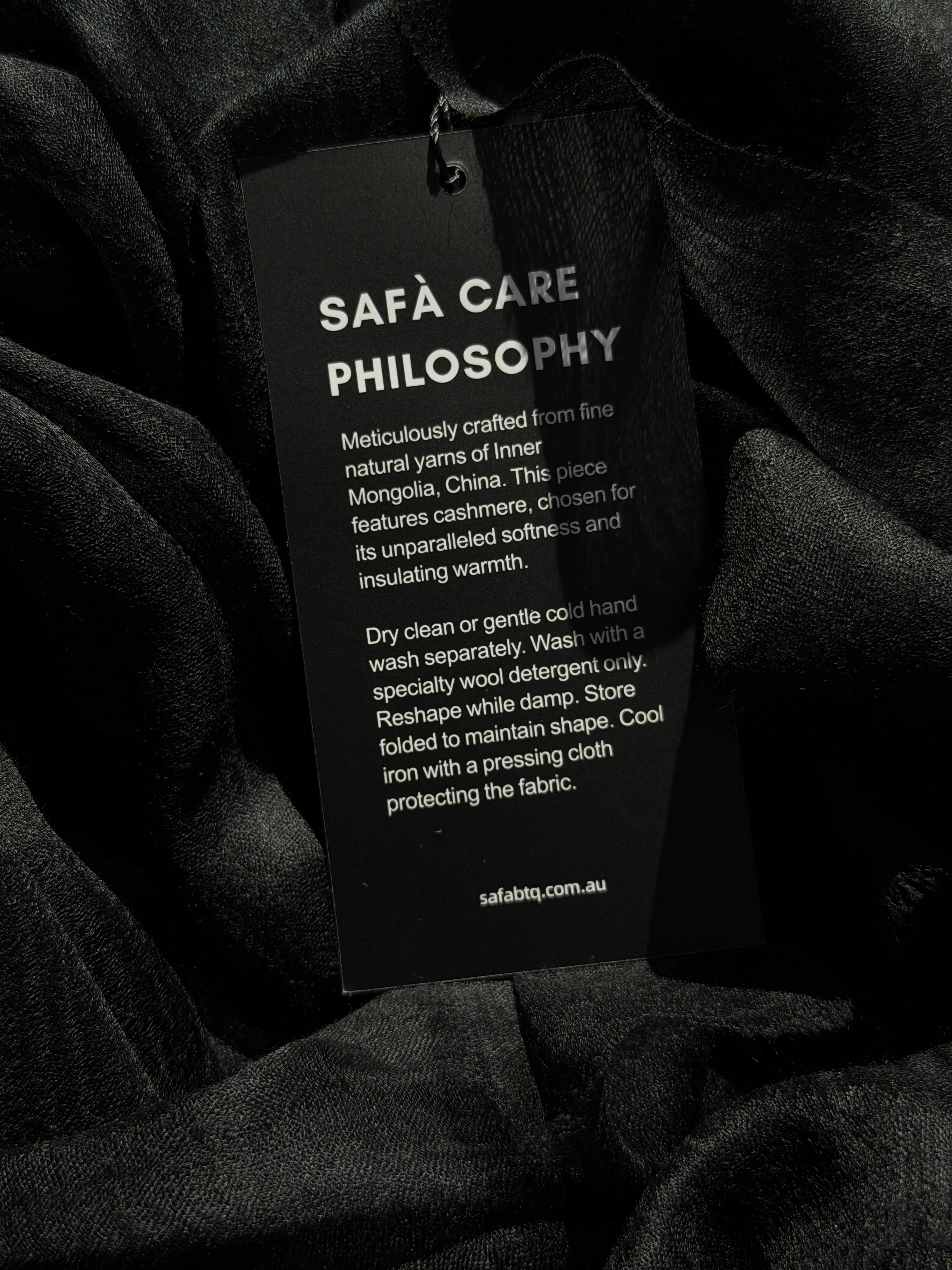 Oversized Featherweight 100% Cashmere Shawl