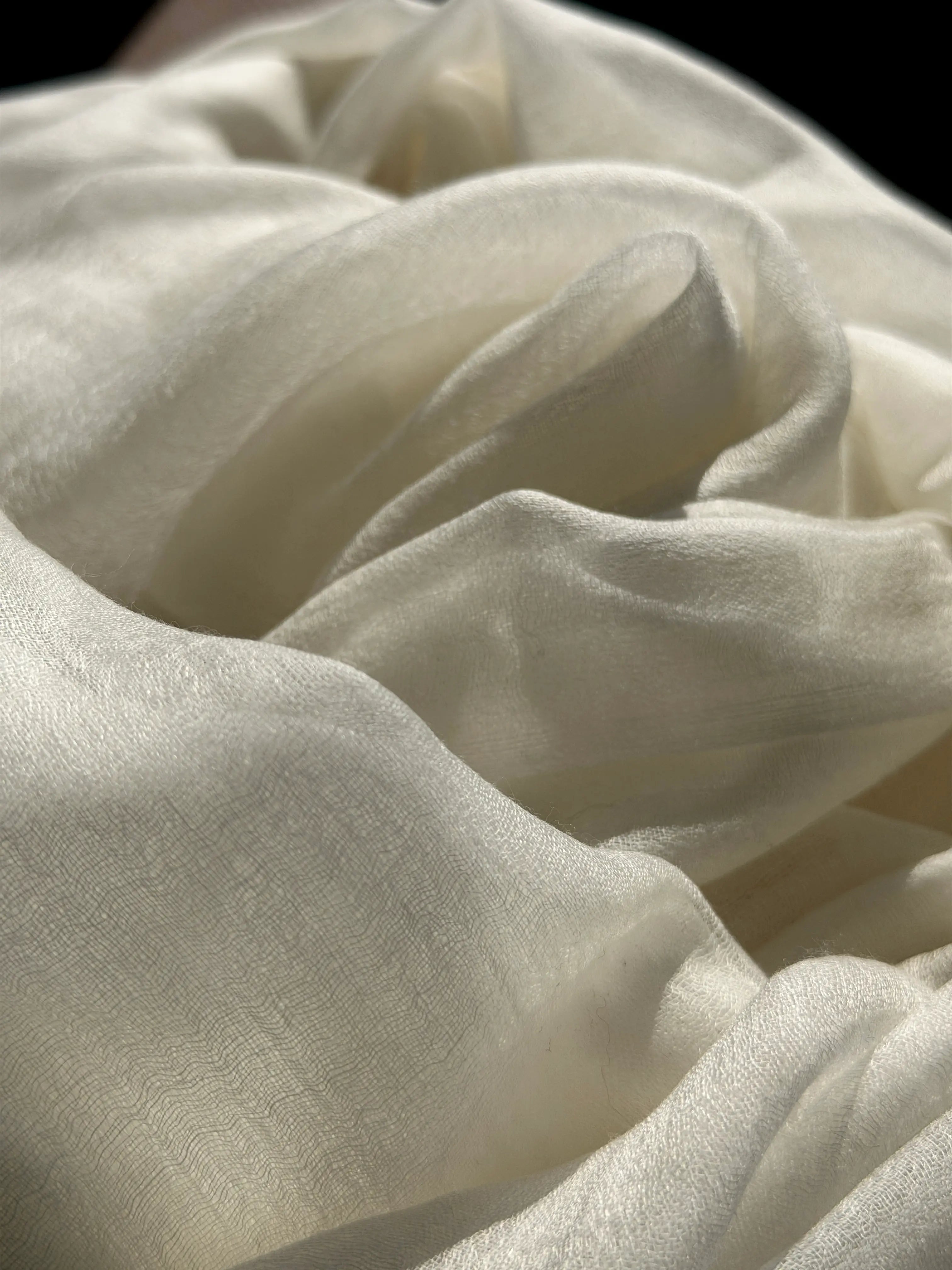 Oversized Featherweight 100% Cashmere Shawl