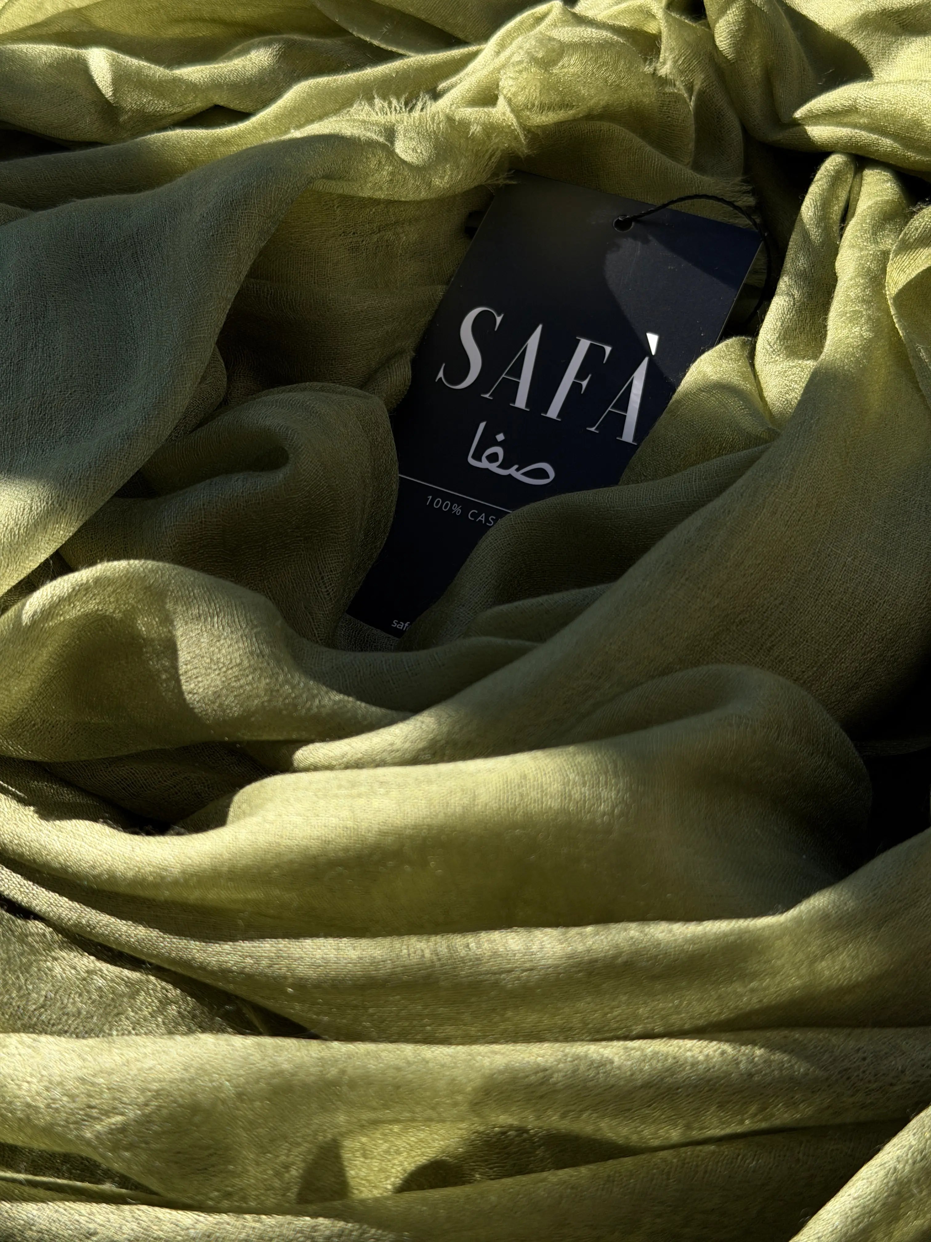 Oversized Featherweight 100% Cashmere Shawl